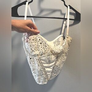WHITE JEWELED CROP CORSET